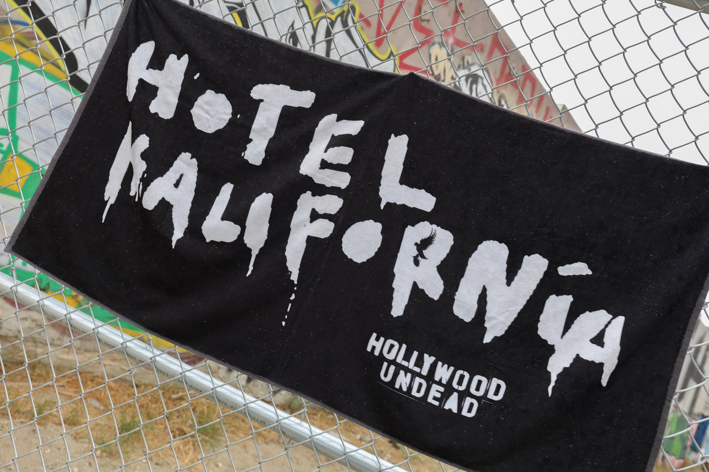 Hotel Kalifornia Towel